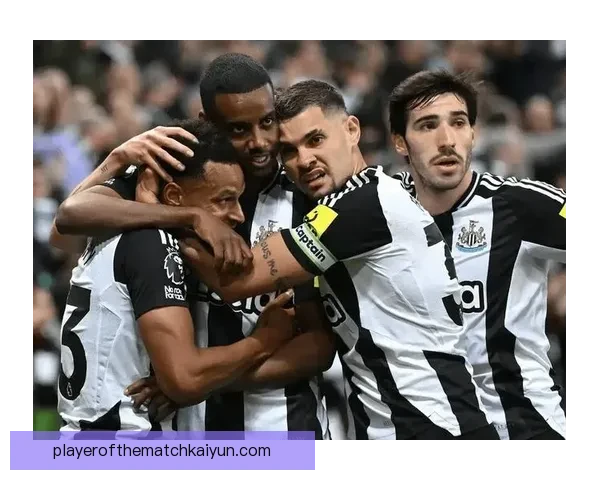 埃因霍温中场组织能力突出，状态持续保持值得关注